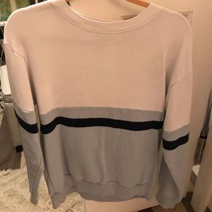 brandy melville sweatshirt